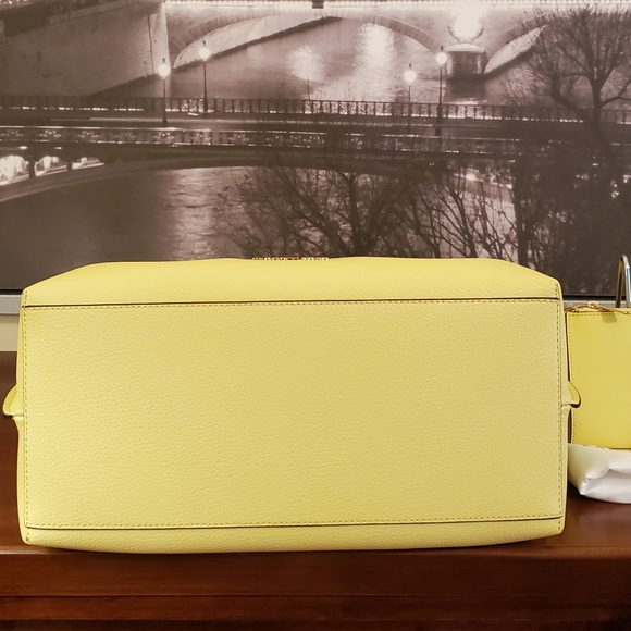 Michael Kors - Emilia - Picture 6 of 16